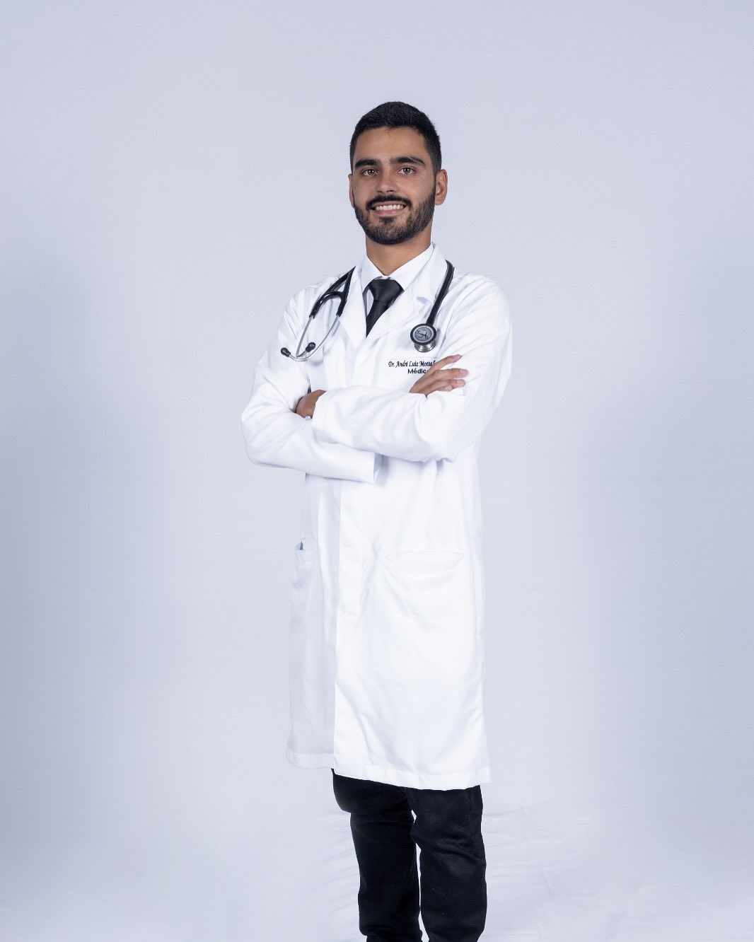 Médico prescritor da equipe Izzy Cannabis